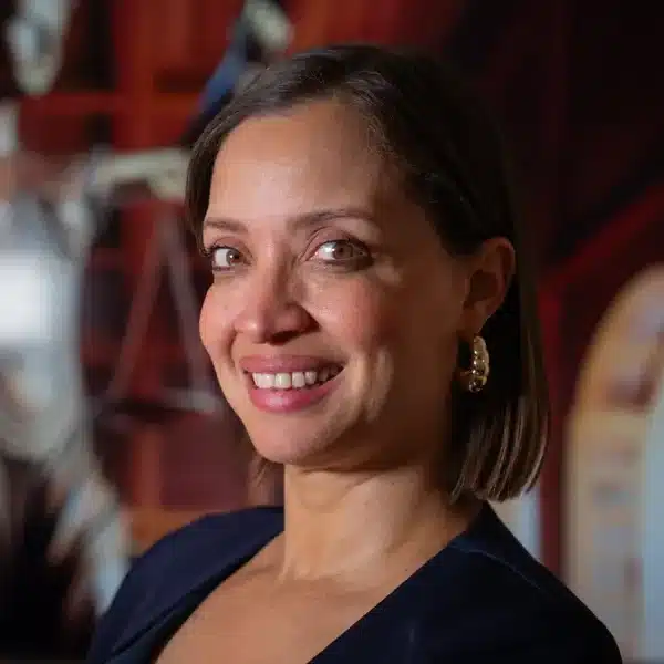 Ab. Esp. Jennifer Echenique